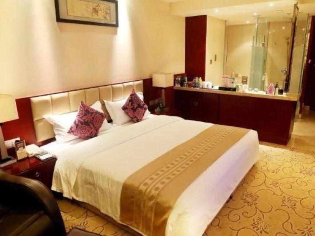 Chengdu Yinsheng International Hotel Supoqiao Eksteriør bilde